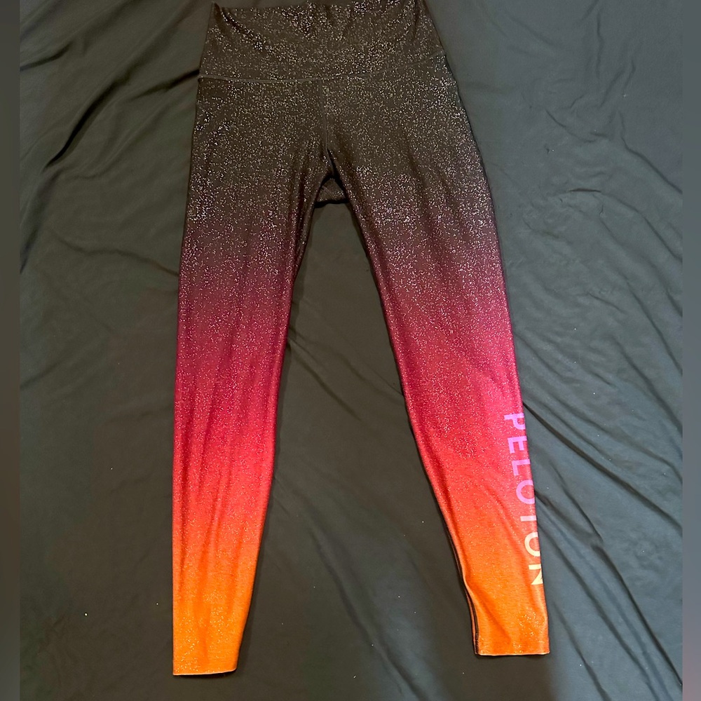 Peloton ombre leggings size medium, never worn